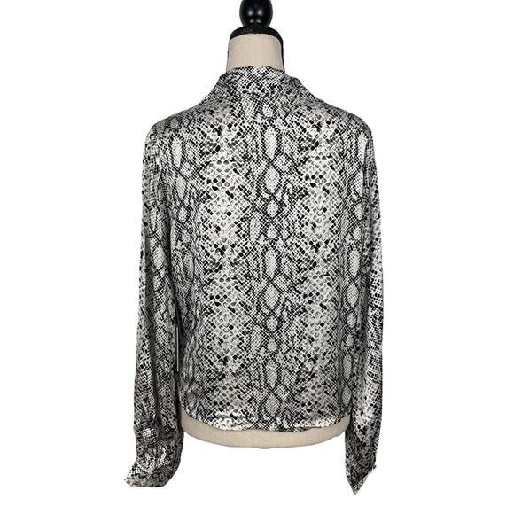 Good American Blouse Top The Purely Python Print Satin Tie Front Size 3(large) - Picture 7 of 12